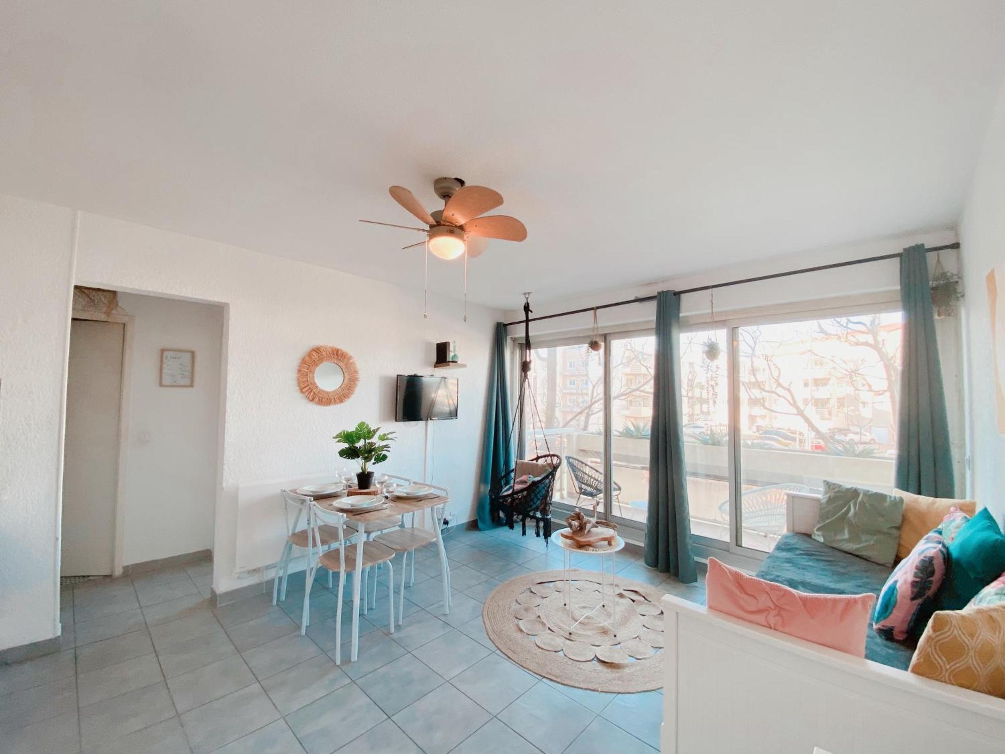 Superbe T2 Au Calme Avec Balcon Sur La Marina - 10 Apartment Canet-en-Roussillon Ngoại thất bức ảnh