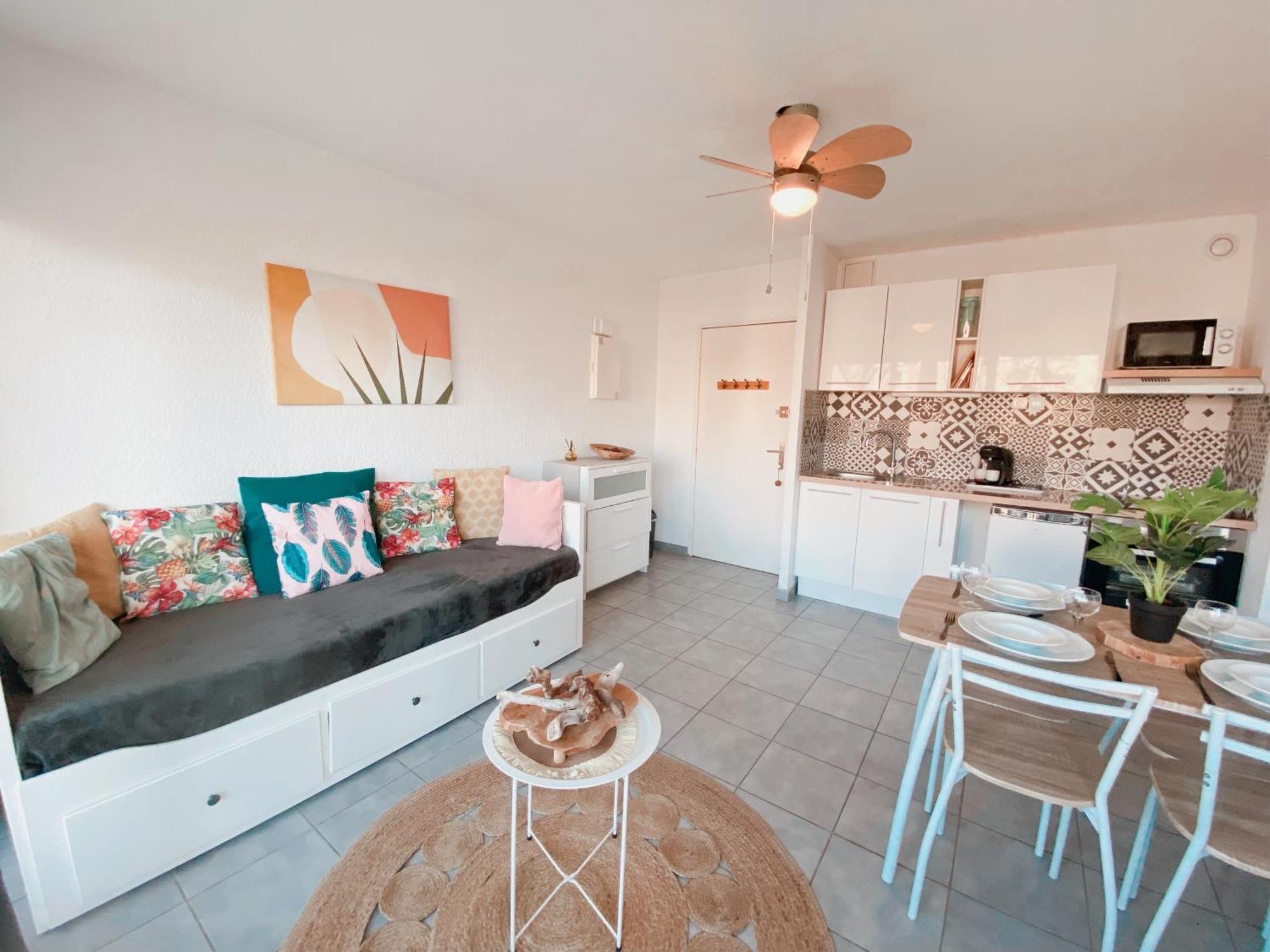 Superbe T2 Au Calme Avec Balcon Sur La Marina - 10 Apartment Canet-en-Roussillon Ngoại thất bức ảnh