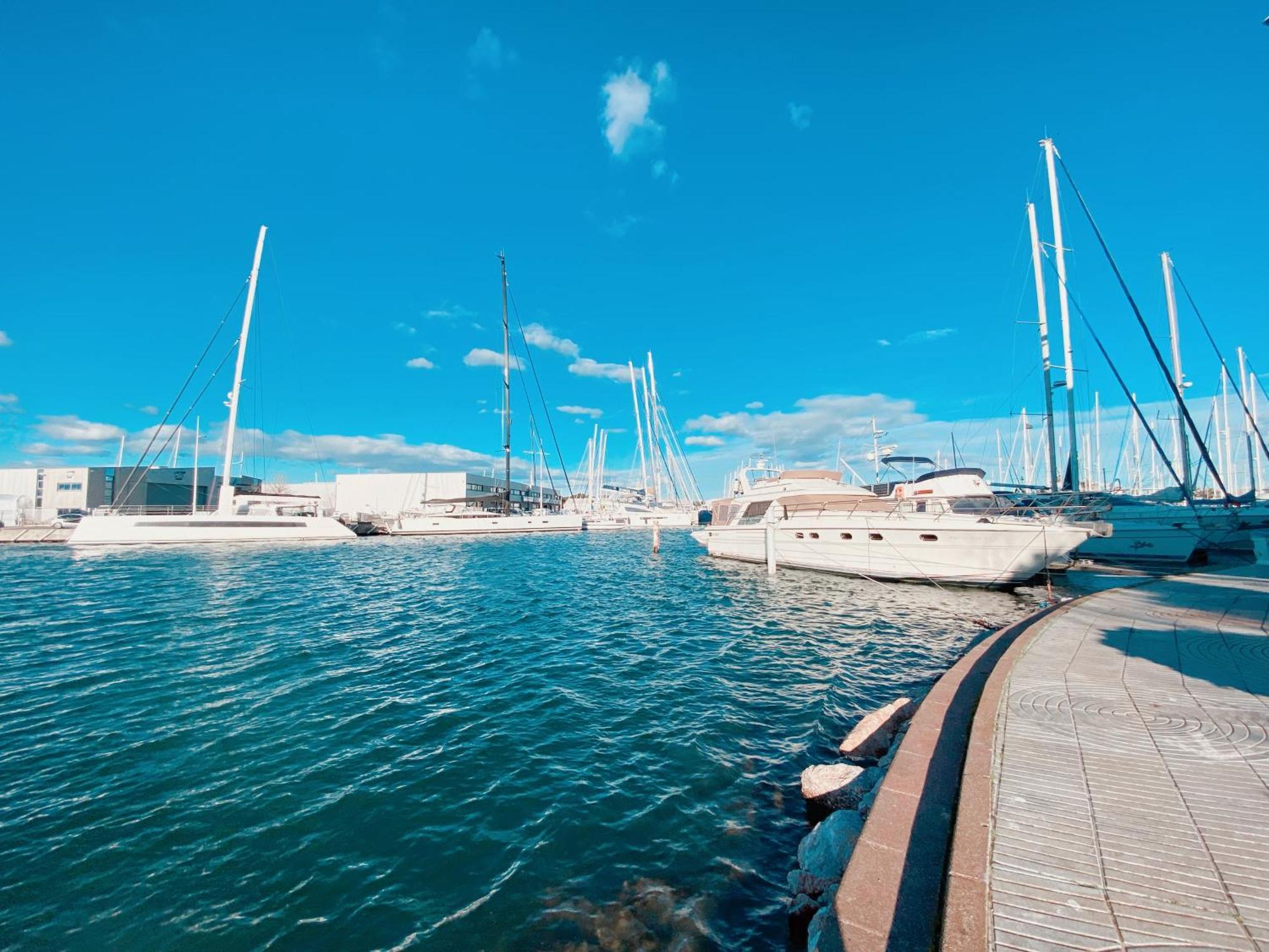 Superbe T2 Au Calme Avec Balcon Sur La Marina - 10 Apartment Canet-en-Roussillon Ngoại thất bức ảnh